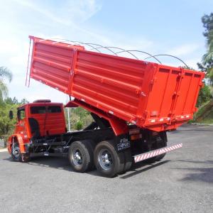 Caçamba graneleira agrícola Caçamba graneleira agrícola