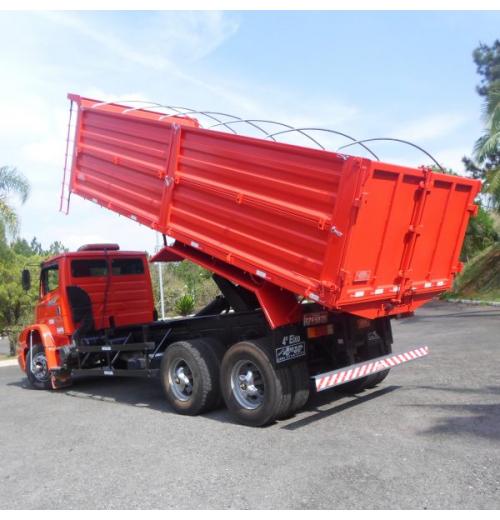 Caçamba graneleira agrícola Caçamba graneleira agrícola