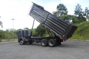 Caçamba graneleira agrícola Caçamba graneleira agrícola