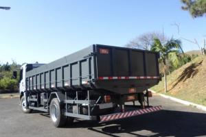 CARROCERIA ABERTA PARA TRANSPORTE DE OSSO CARROCERIA ABERTA PARA TRANSPORTE DE OSSO