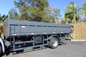 CARROCERIA ABERTA PARA TRANSPORTE DE OSSO CARROCERIA ABERTA PARA TRANSPORTE DE OSSO