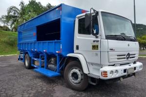 CARROCERIA FECHADA PARA TRANSPORTE DE OSSO CARROCERIA FECHADA PARA TRANSPORTE DE OSSO