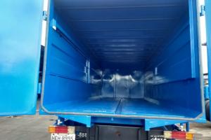 CARROCERIA FECHADA PARA TRANSPORTE DE OSSO CARROCERIA FECHADA PARA TRANSPORTE DE OSSO