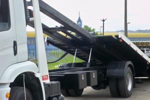 LINHA PESADA – TOCO OU TRUCK LINHA PESADA – TOCO OU TRUCK