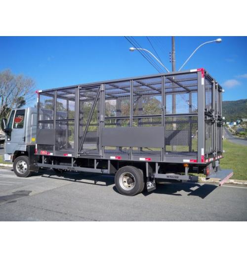 MODELO TRANSPORTE DE LIXO RECICLÁVEL MODELO TRANSPORTE DE LIXO RECICLÁVEL